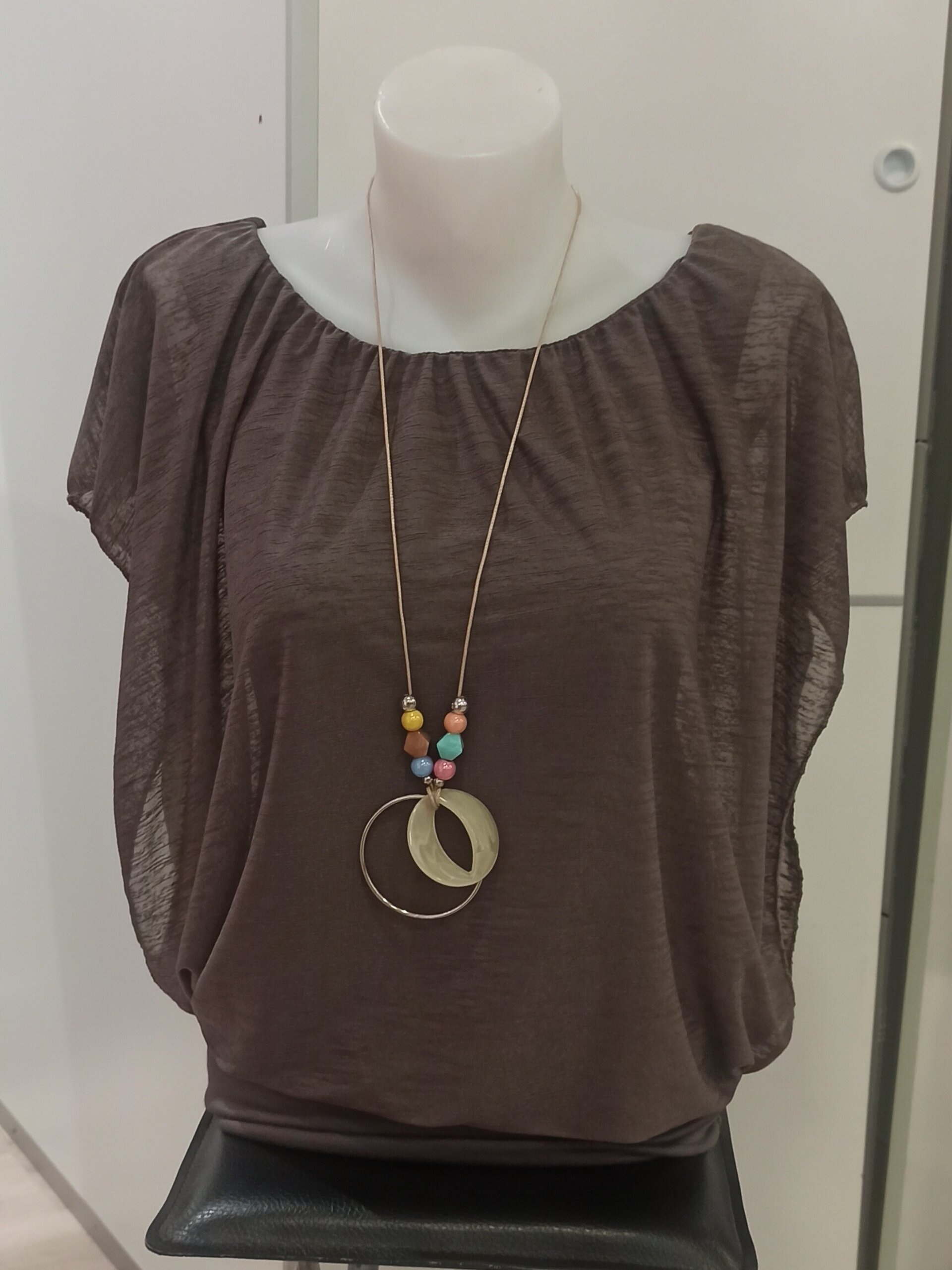 Blusa con collar - 1