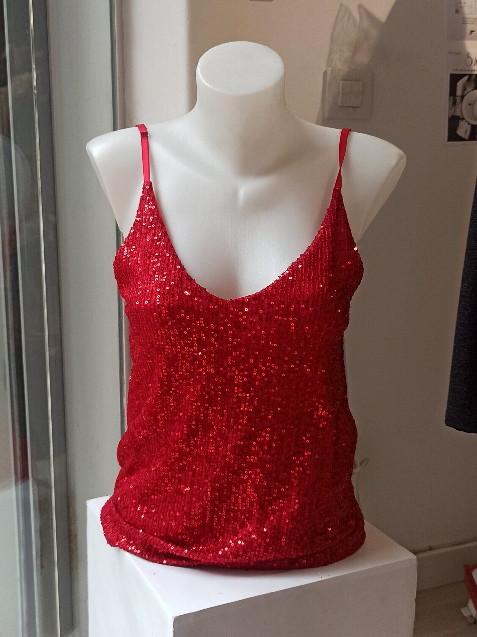 Top de lentejuelas rojo - 1