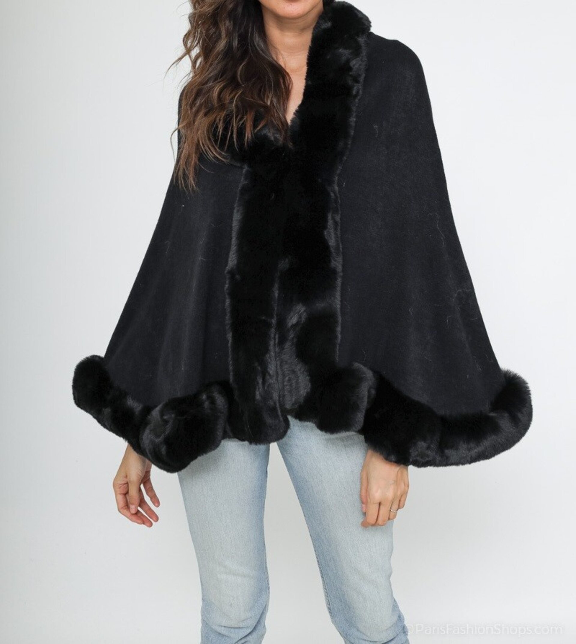 Capa con pelo - 3
