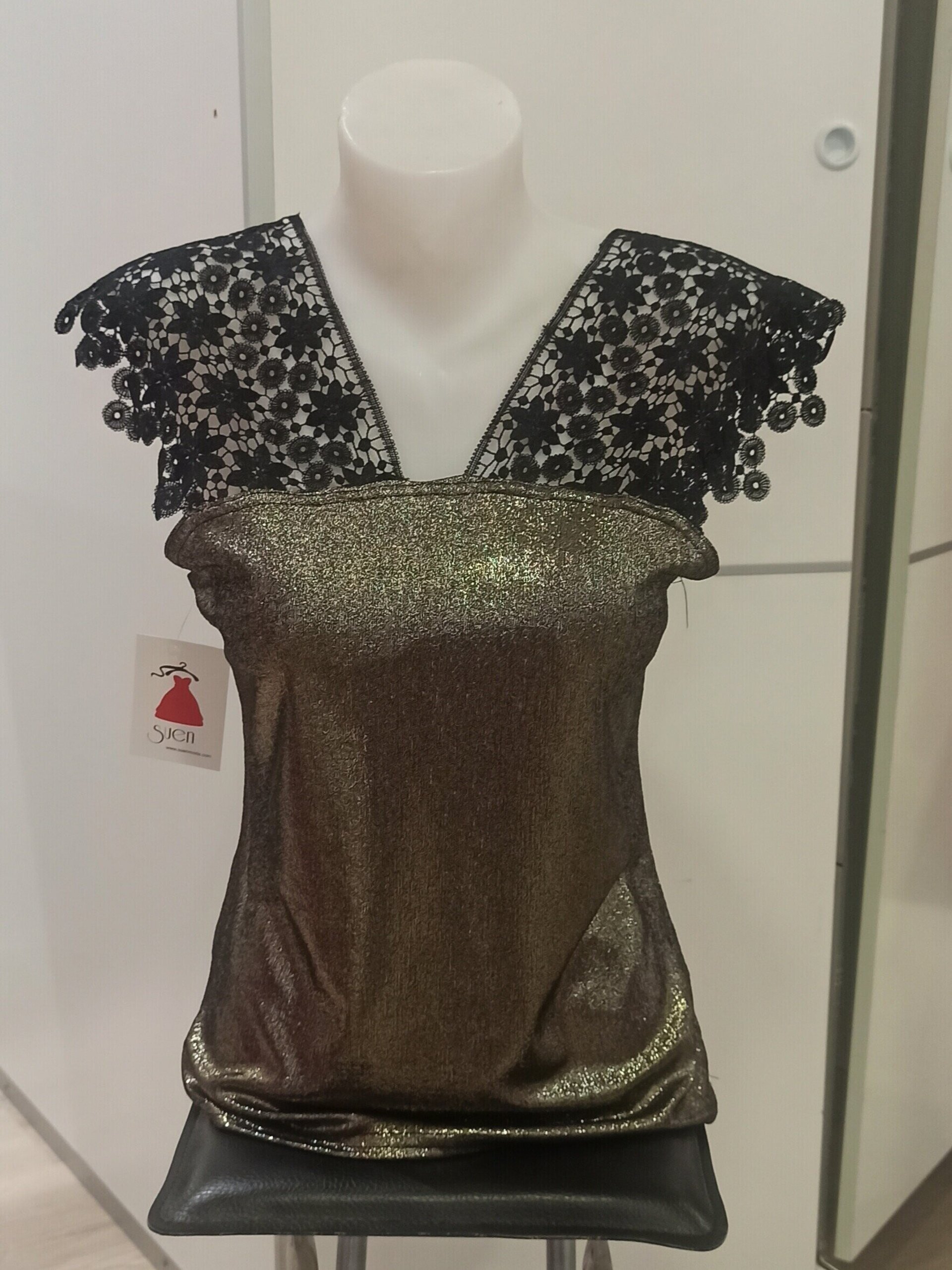 Top fiesta hombros encaje - 1