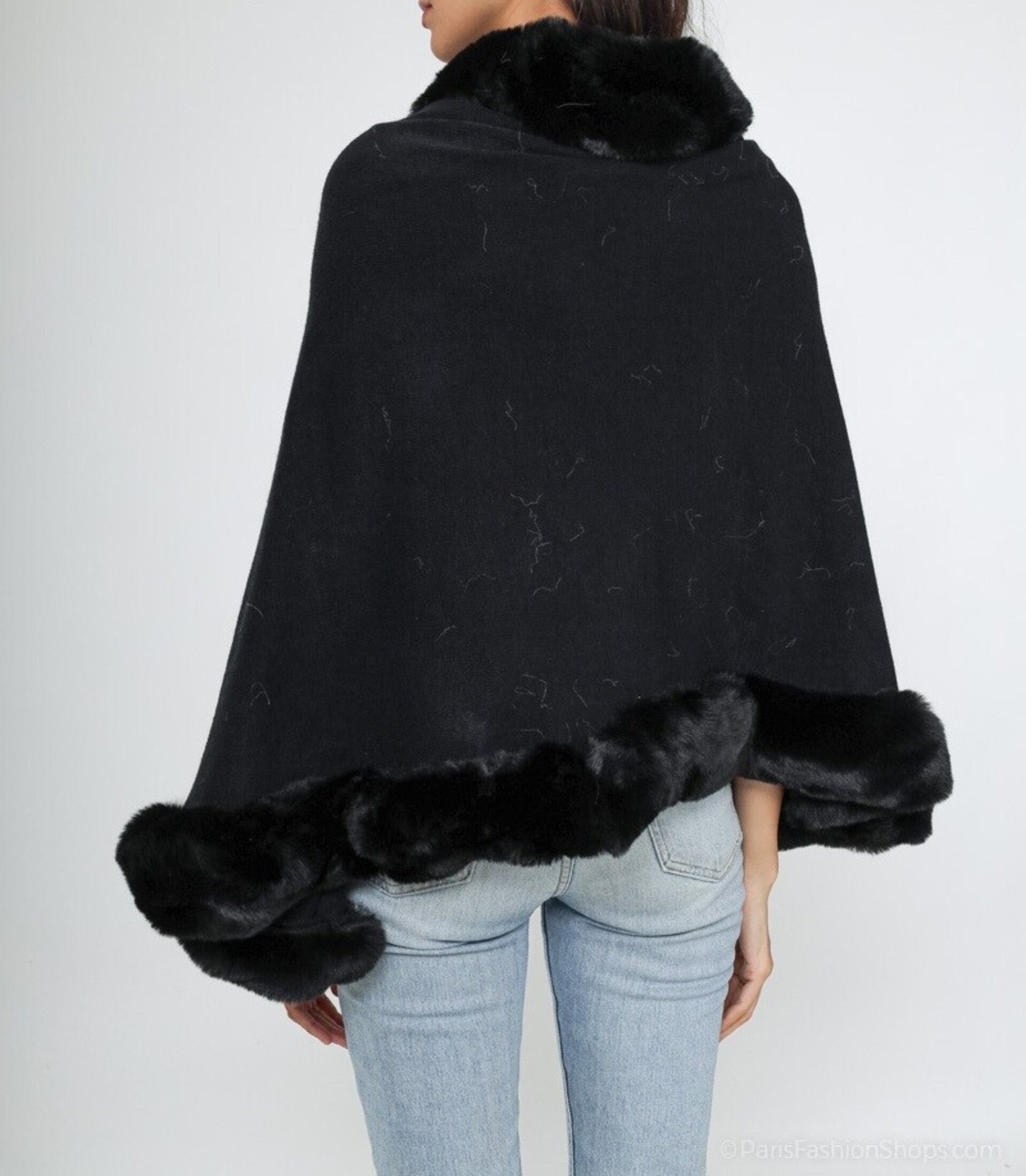 Capa con pelo - 4