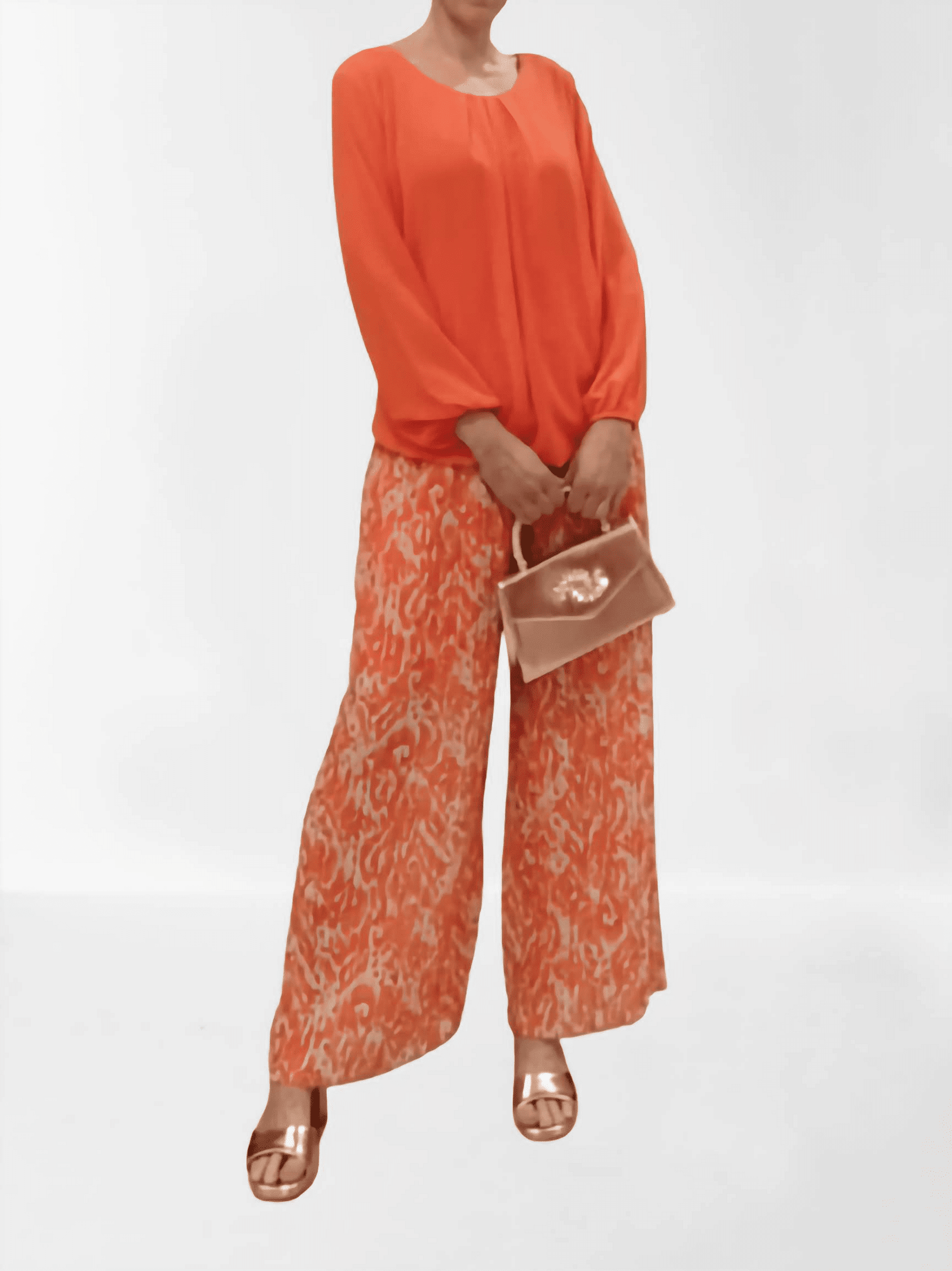Conjunto de blusa y pantalón - 3